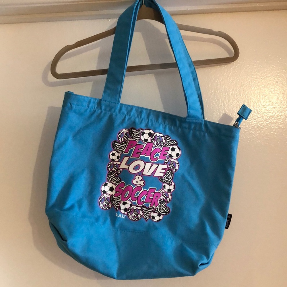 ✨Peace Love & Soccer Bag✨
